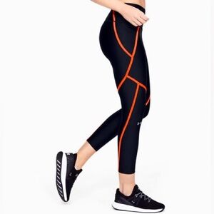 Under Armour HeatGear Edgelit Leggings in Black/Bright Peach Combo
